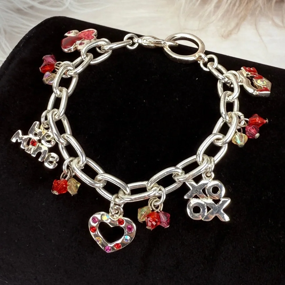Silvertone and red charm Valentine, be mine heart small costume bracelet